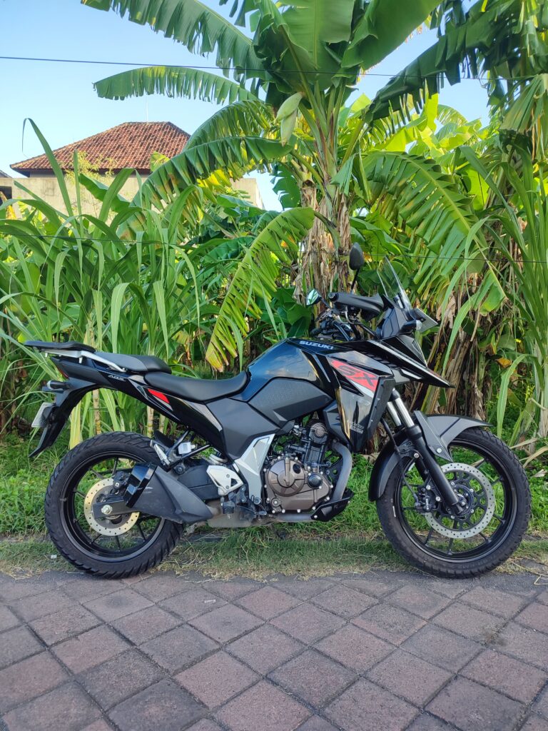 Suzuki V-Strom 250 ABS Black
