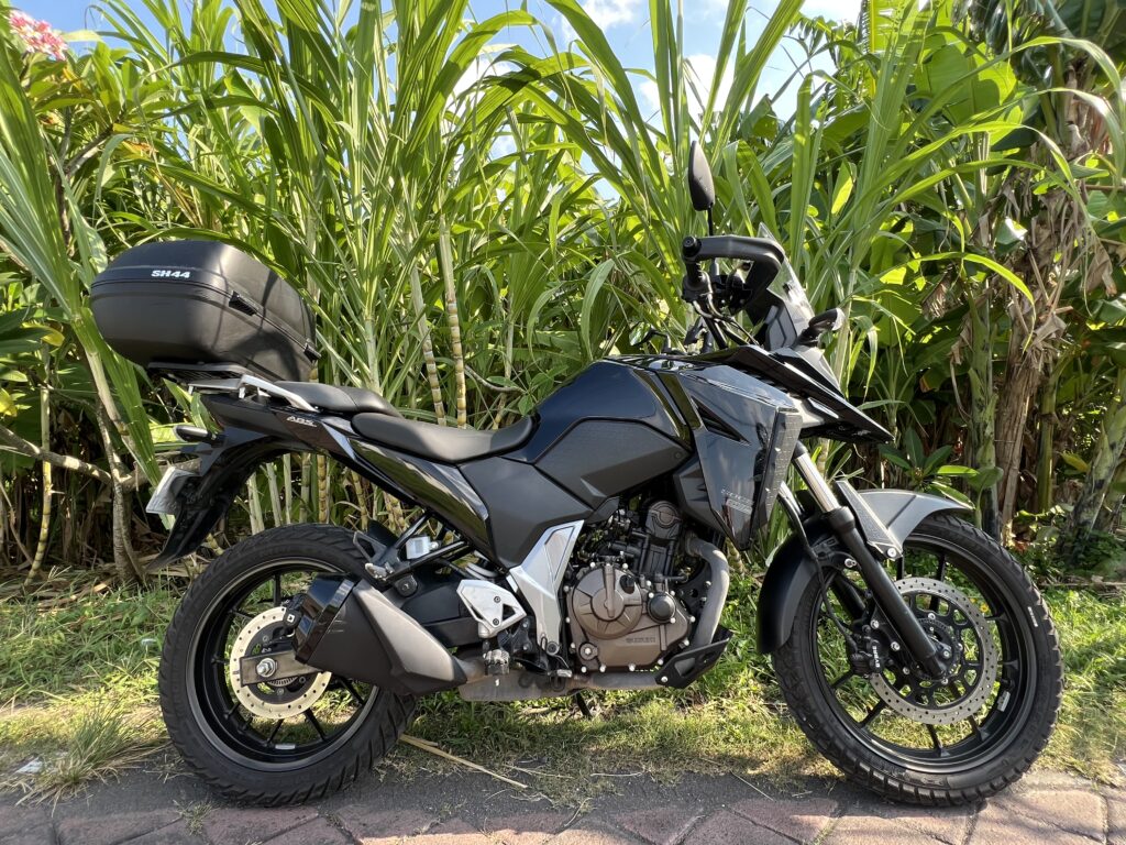 Suzuki V-Strom 250 ABS Total Black